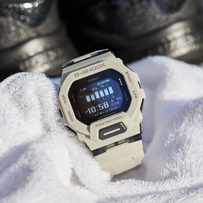 Casio G-Shock Men’s G-Squad Bluetooth Version Watch- GBD-200UU-9